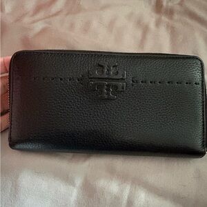 Tory Burch Black Leather wallet